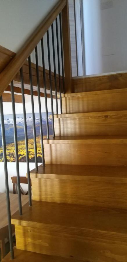 Casa Rural Los 7 Pinos De Gredos นาวาร์เรดอนดา เด เกรโดส ภายนอก รูปภาพ